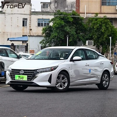 2026 Nissan Sylphy Sedan compact cu 5 locuri